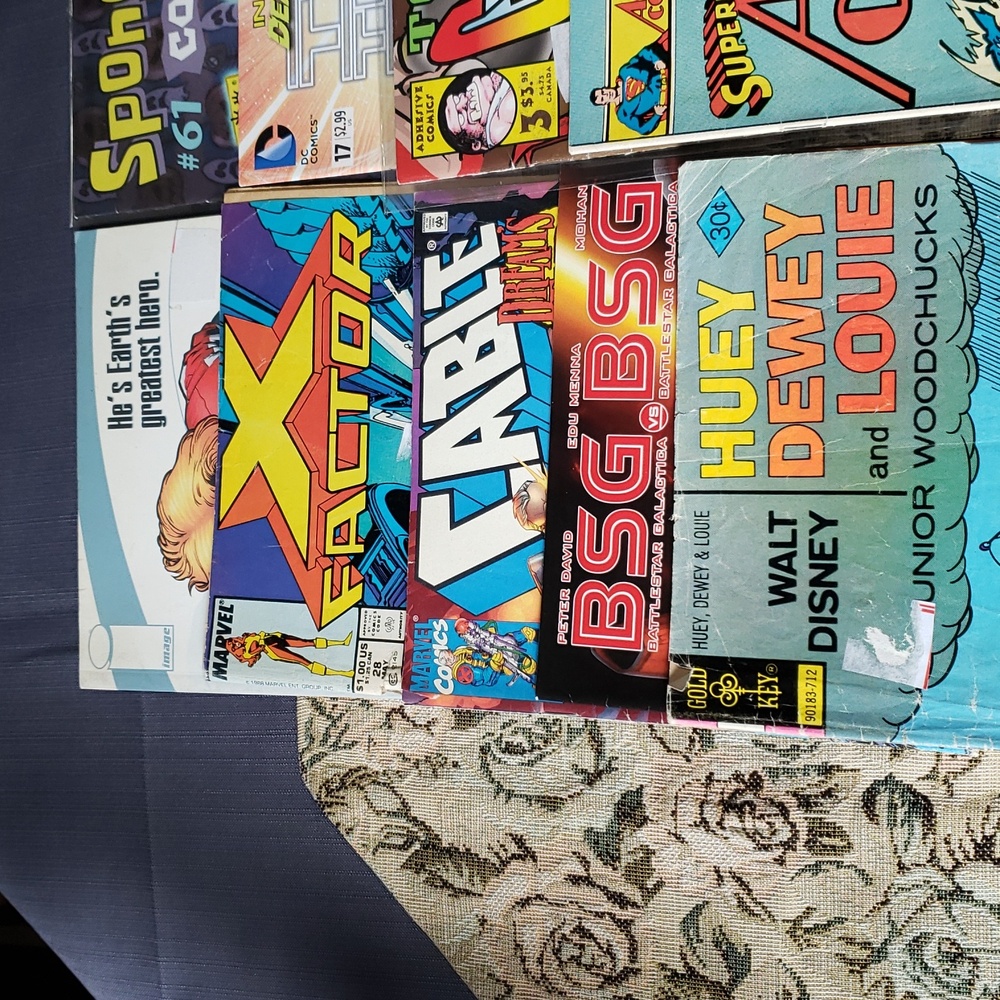 9 Assorted Comics. - Picture 3 of 4